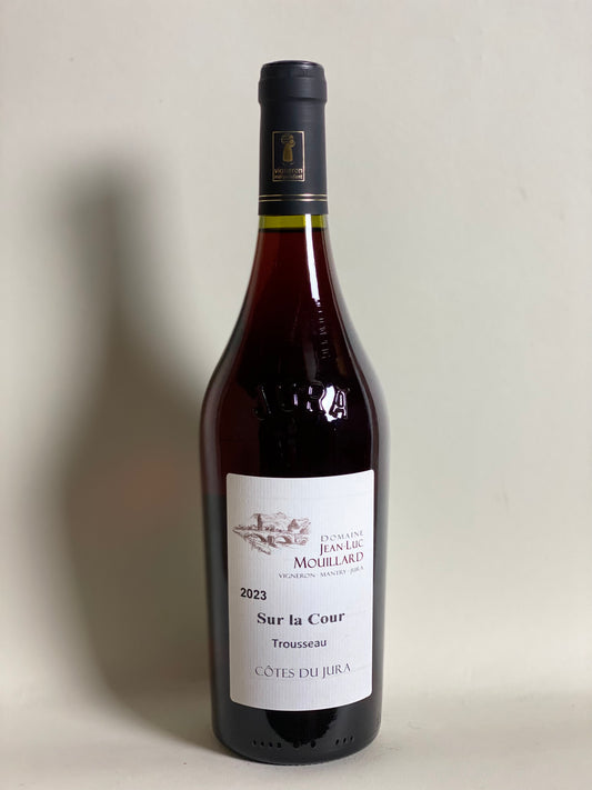 Jean-Luc Mouillard ' Côtes du Jura Rouge Sur la Cour 2023 '